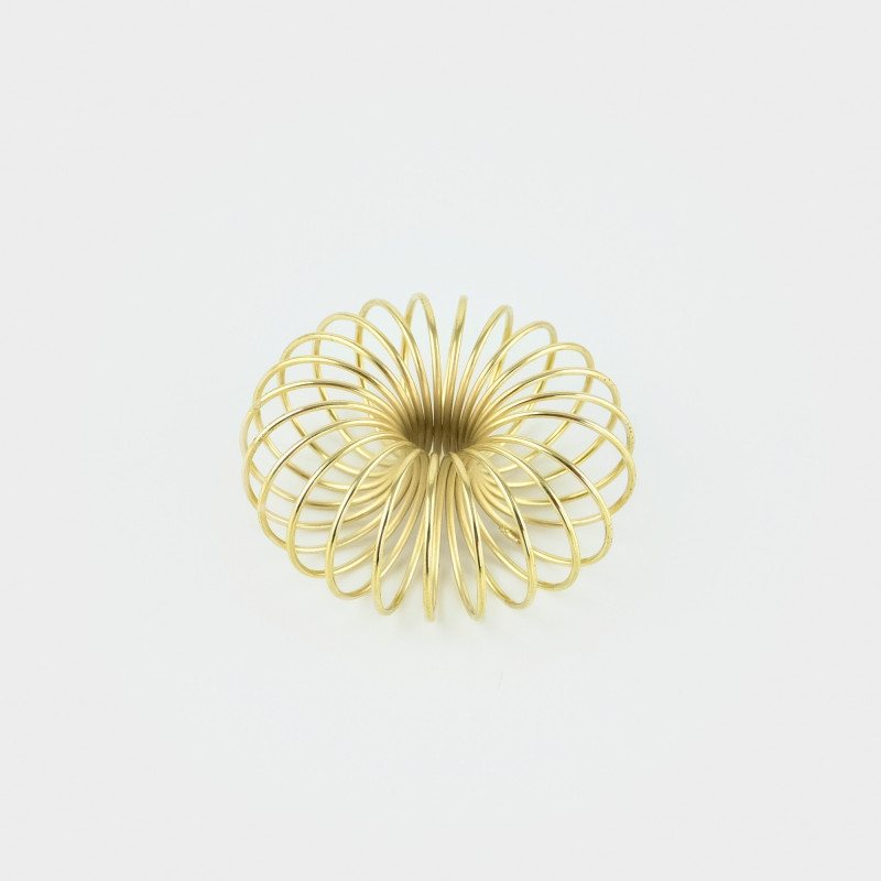 Spirale Kerzenständer in gold Spirale Kerzenständer in gold