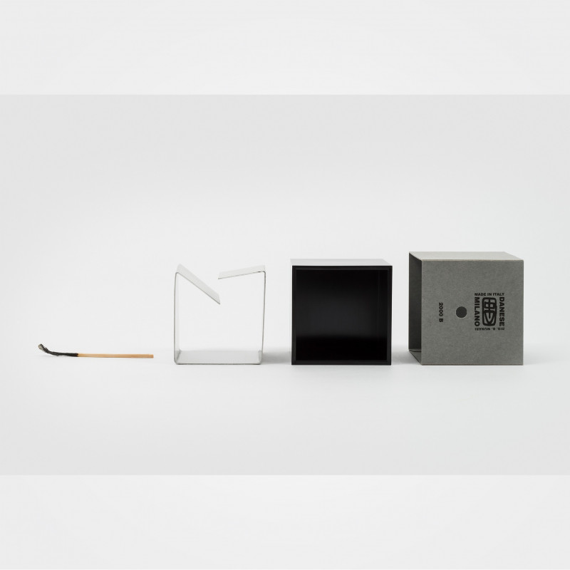 „Cubo“ Aschenbecher von Bruno Munari für Danese Milano: Größe S, schwarz „Cubo“ Aschenbecher von Bruno Munari für Danese Milano: Größe S, schwarz