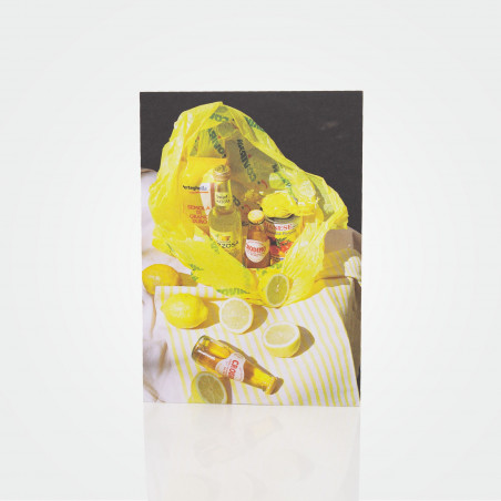 Postkarte „Giallo“ von Dennis Eichmann