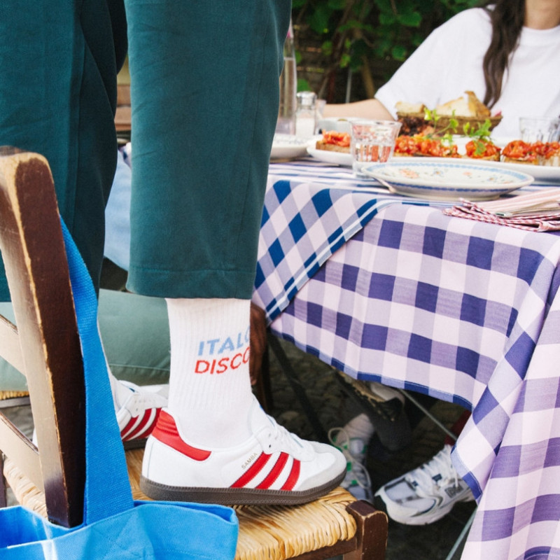 Kauf Dich Glücklich x Amore „Italo Disco“ Socken